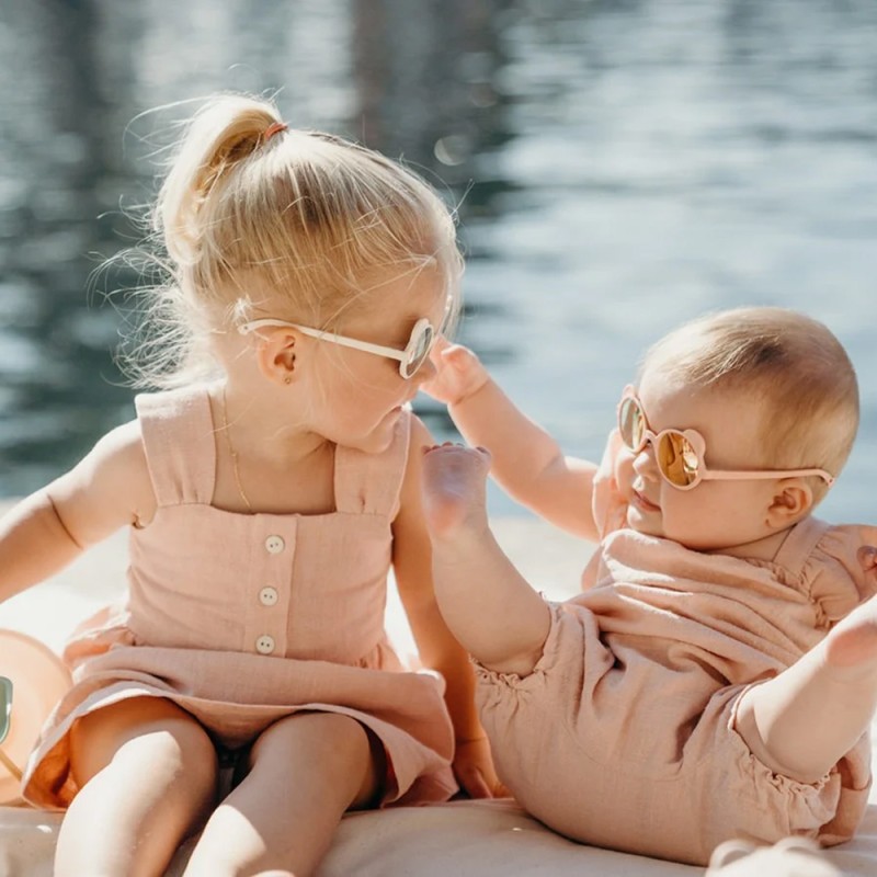Kietla γυαλιά ηλίου Ourson 2-4 ετών Light Pink Kietla γυαλιά ηλίου Ourson 2-4 ετών Light Pink
