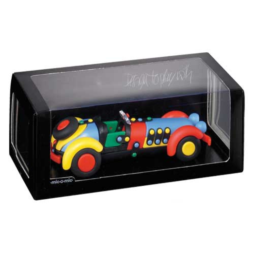 Finished model in display packaging