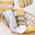 DF Βρεφική Κουβέρτα σε γαντόκουκλα 'Μέλισσα'